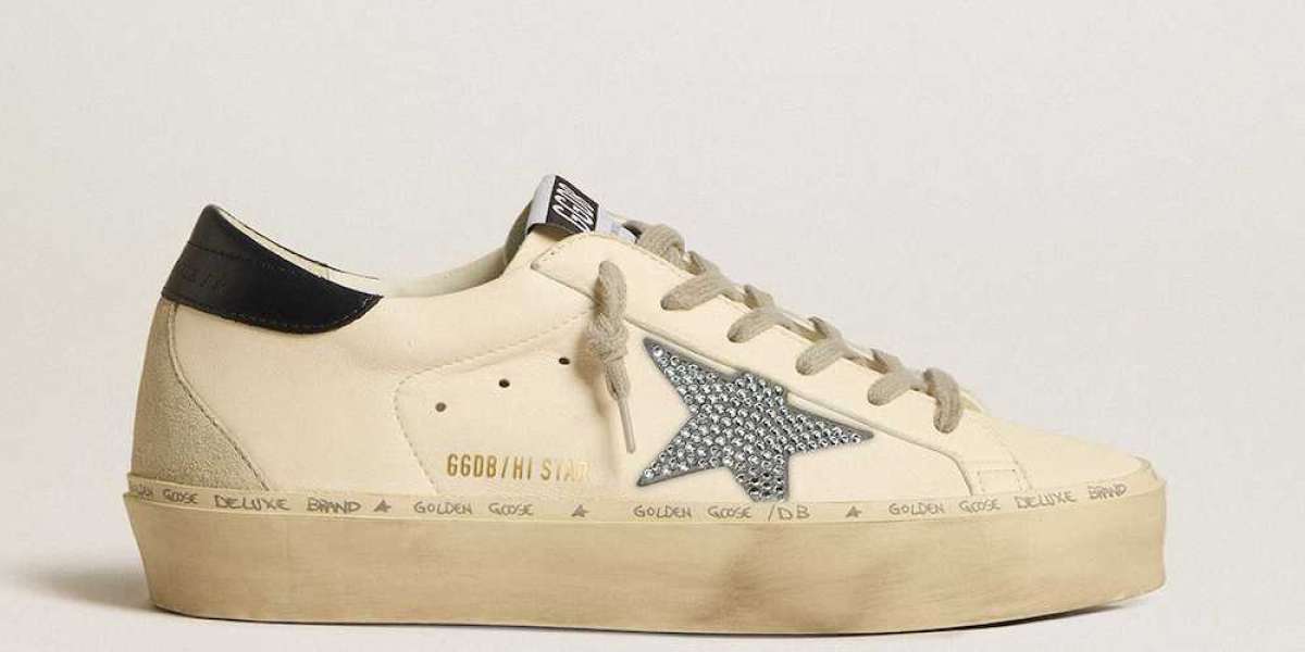 Golden Goose Shoes wear those things in a modern and relevant