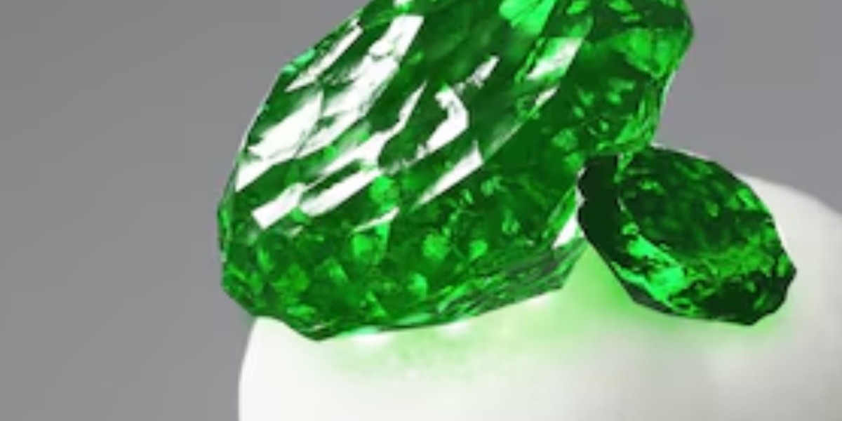 Malachite vs. Other Green Gemstones: What Sets It Apart?